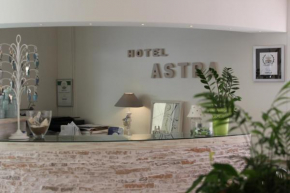 Гостиница Hotel Astra  Каттолика